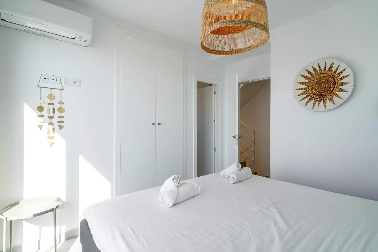 内尔哈Terrazas De Ladera Duplex 10 Casasol公寓 0*, 内尔哈